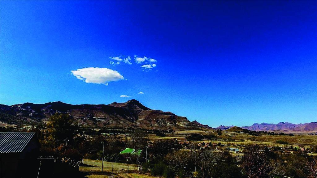 Lola'S Self Catering Accommodation Clarens Extérieur photo