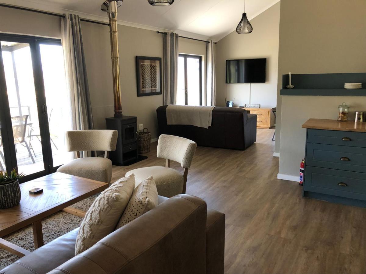 Lola'S Self Catering Accommodation Clarens Extérieur photo