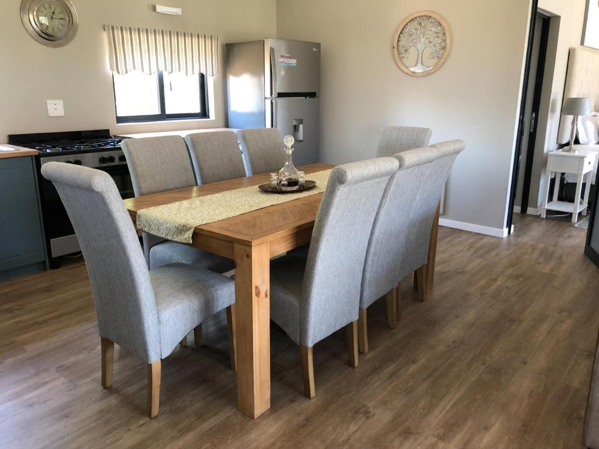 Lola'S Self Catering Accommodation Clarens Extérieur photo